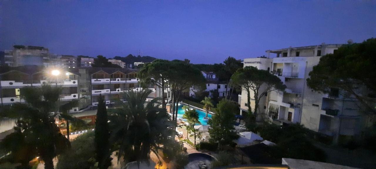 Lovely Apartment Golem  Dış mekan fotoğraf